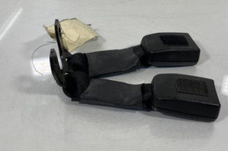 Attache ceinture arriere gauche MAZDA 2 1