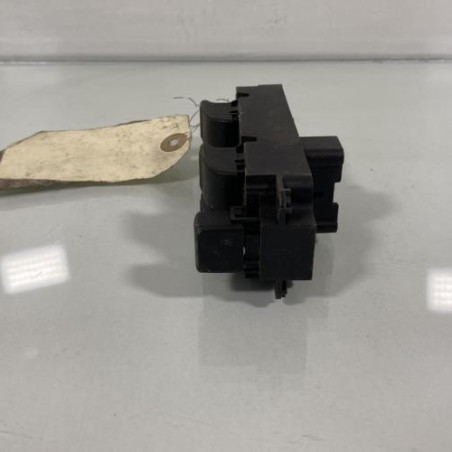 Interrupteur de leve vitre avant gauche MAZDA 2 1