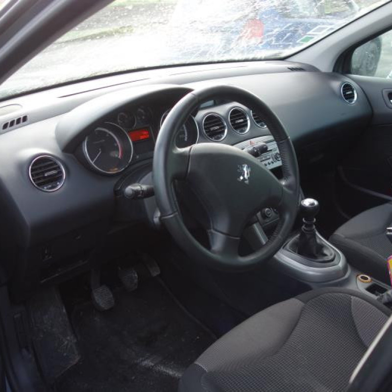 Trappe d'essence PEUGEOT 308 1 Photo n°8