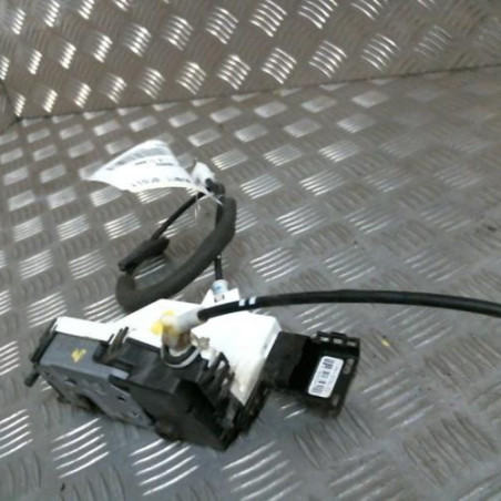Serrure avant droit PEUGEOT 3008 1