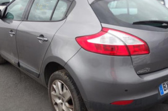 Boitier USM  RENAULT MEGANE 3