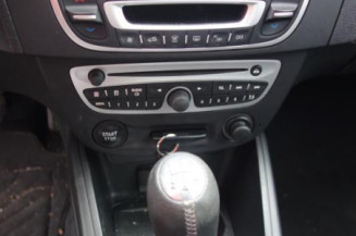Boitier USM  RENAULT MEGANE 3