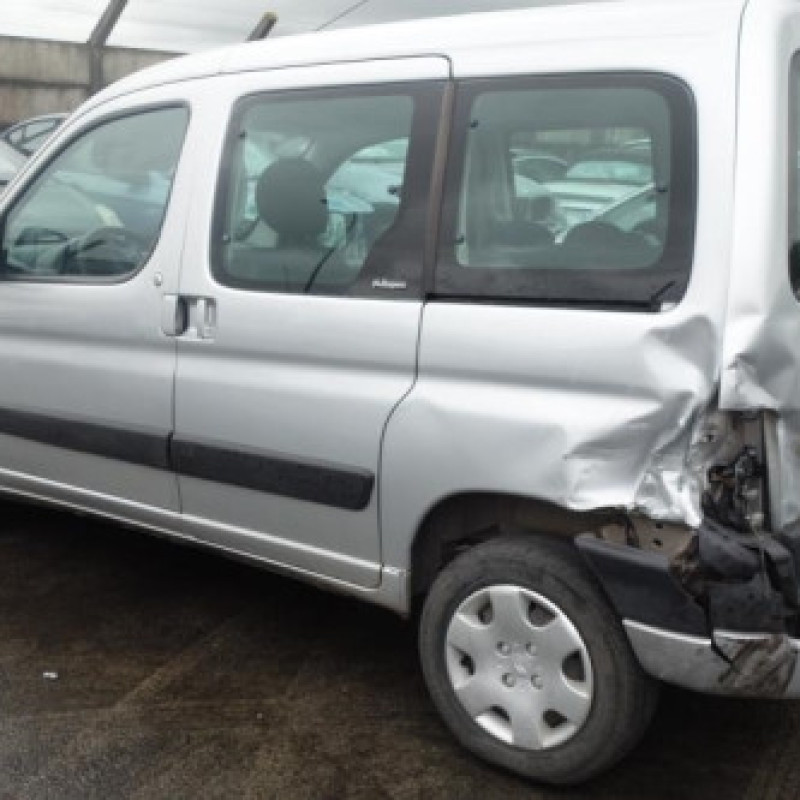 Charniere de capot CITROEN BERLINGO 1 Photo n°3