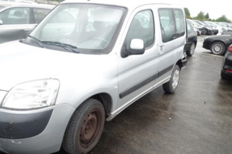 Charniere de capot CITROEN BERLINGO 1