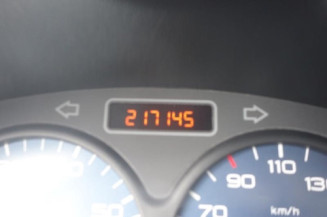 Charniere de capot CITROEN BERLINGO 1