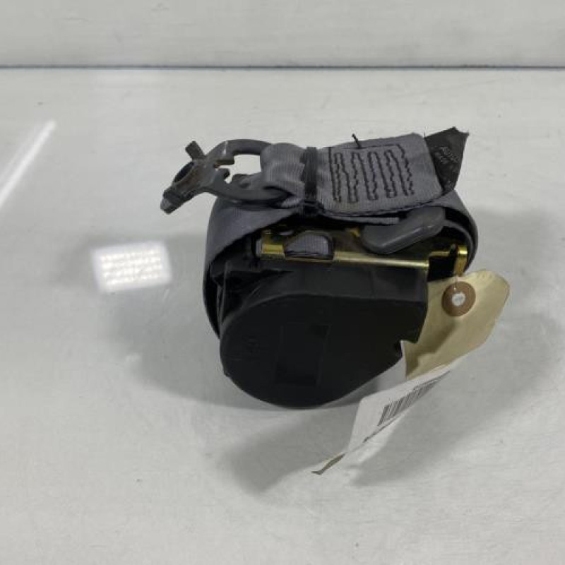 Ceinture arriere gauche RENAULT MEGANE 1 Photo n°3