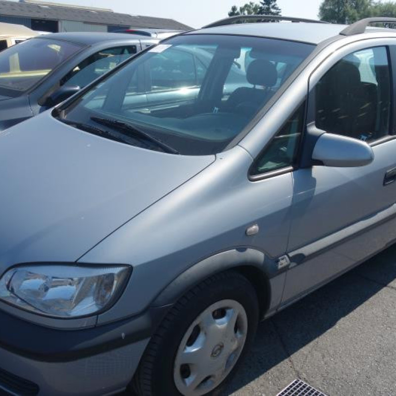 Ceinture arriere gauche OPEL ZAFIRA A Photo n°4