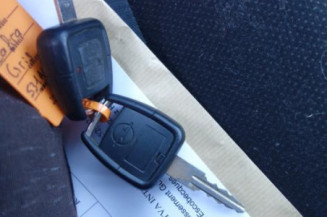 Ceinture arriere gauche OPEL ZAFIRA A