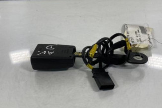 Attache ceinture avant droit FIAT BRAVO 2