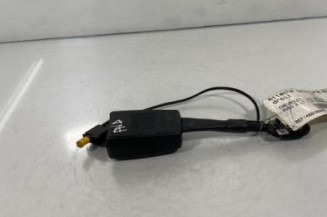 Attache ceinture avant droit CHEVROLET AVEO 2