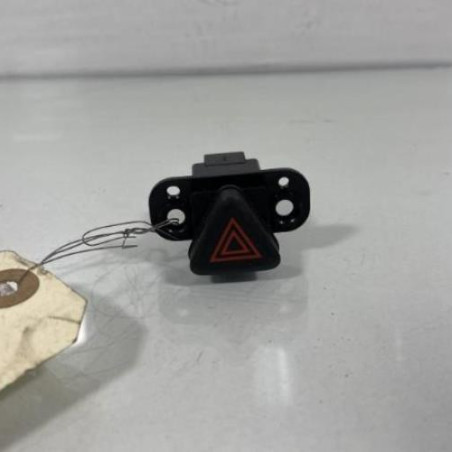 Bouton de warning CHEVROLET AVEO 2 Photo n°1