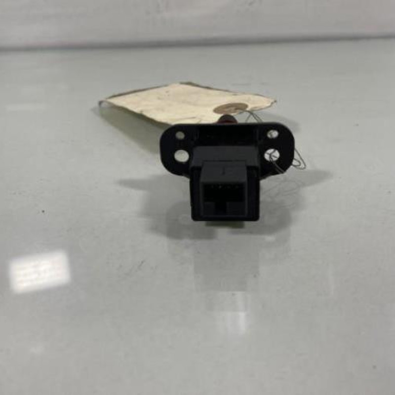 Bouton de warning CHEVROLET AVEO 2 Photo n°3