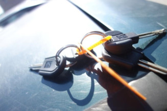 Attache ceinture arriere droit CITROEN ZX
