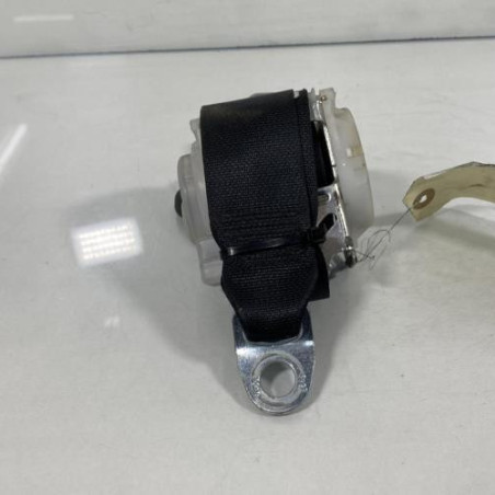 Ceinture arriere droit TOYOTA YARIS 1