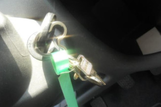 Ceinture arriere gauche TOYOTA YARIS 1