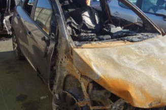 Serrure avant droit RENAULT CAPTUR 1