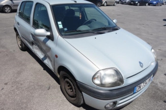 Interrupteur de leve vitre avant gauche RENAULT CLIO 2