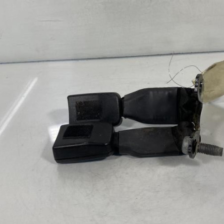 Attache ceinture arriere droit FORD FUSION