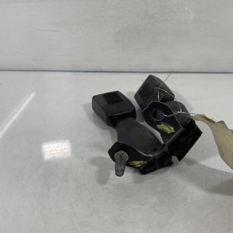 Attache ceinture arriere droit FORD FUSION Photo n°3