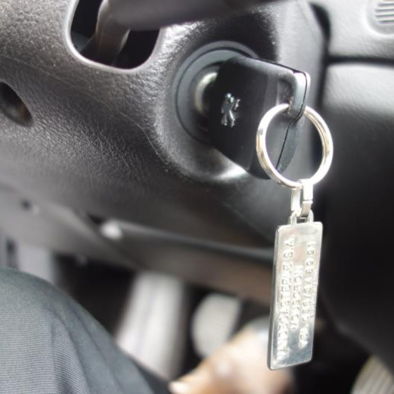 Pretensionneur de ceinture avant droit PEUGEOT 607 Photo n°11