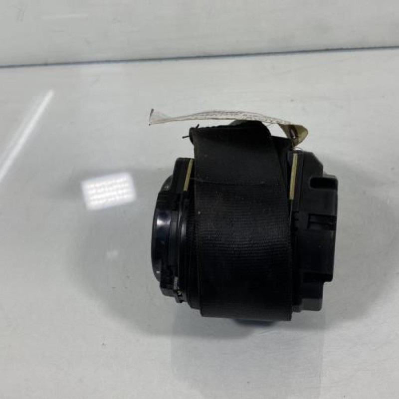 Ceinture arriere gauche VOLKSWAGEN GOLF 4 Photo n°2