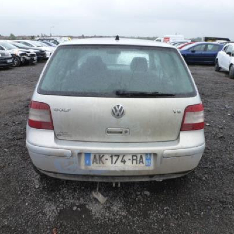 Ceinture arriere gauche VOLKSWAGEN GOLF 4 Photo n°6