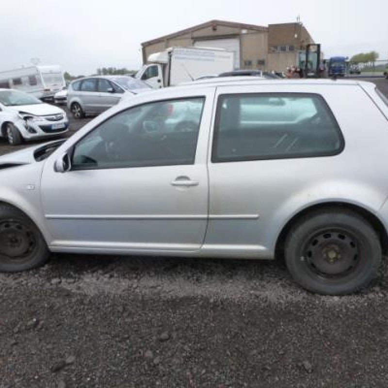 Ceinture arriere gauche VOLKSWAGEN GOLF 4 Photo n°7