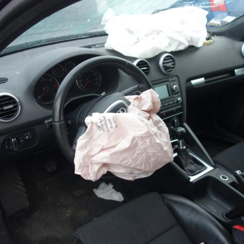 Ceinture arriere gauche AUDI A3 2 Photo n°10