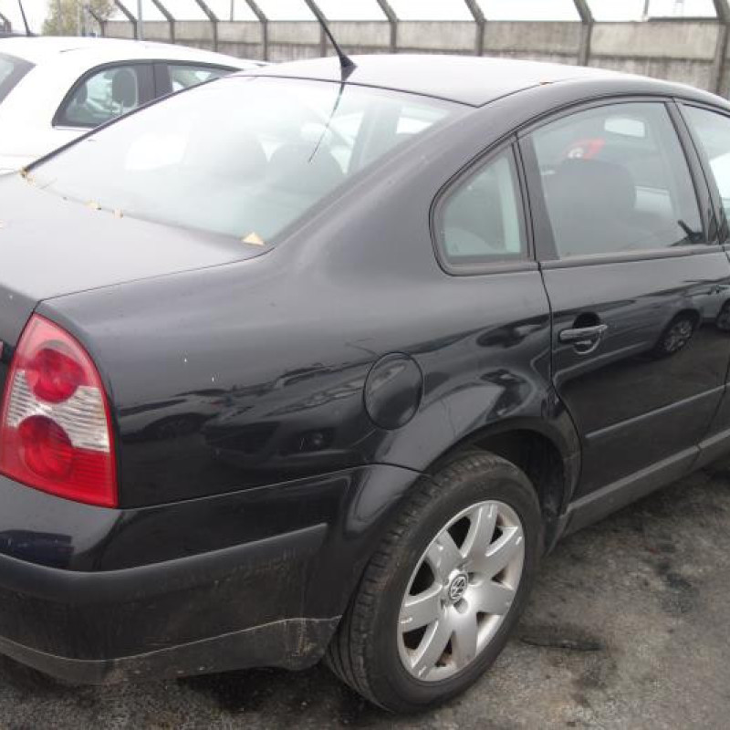 Pretensionneur de ceinture arriere gauche VOLKSWAGEN PASSAT 4 Photo n°6