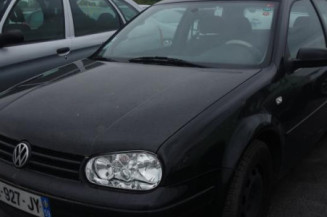 Ceinture arriere gauche VOLKSWAGEN GOLF 4