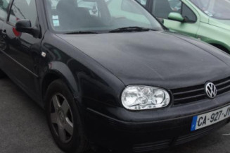 Ceinture arriere gauche VOLKSWAGEN GOLF 4