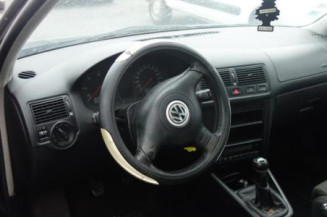 Ceinture arriere gauche VOLKSWAGEN GOLF 4