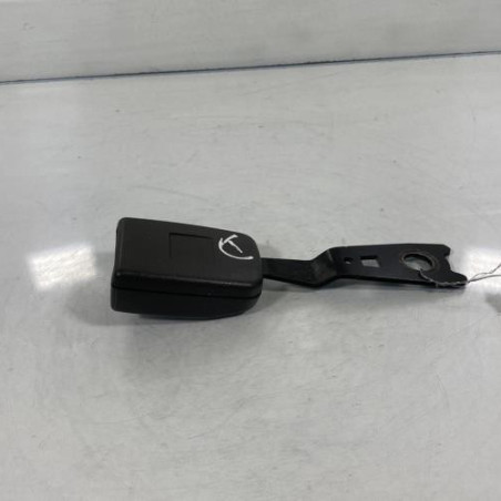 Attache ceinture avant droit KIA SHUMA 2