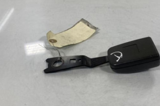Attache ceinture avant droit KIA SHUMA 2