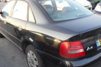 Pretensionneur de ceinture arriere gauche AUDI A4 1