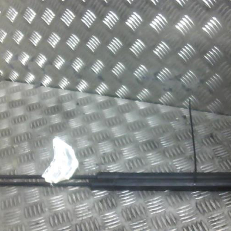 Verin de coffre FORD MONDEO 3 Photo n°1