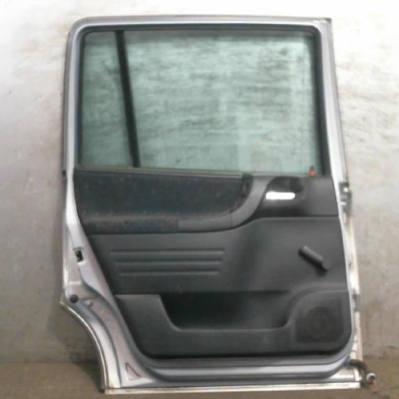Porte arriere gauche OPEL ZAFIRA A Photo n°2