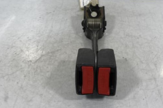Attache ceinture arriere centrale CITROEN C4 GRAND PICASSO 1 Photo n°1