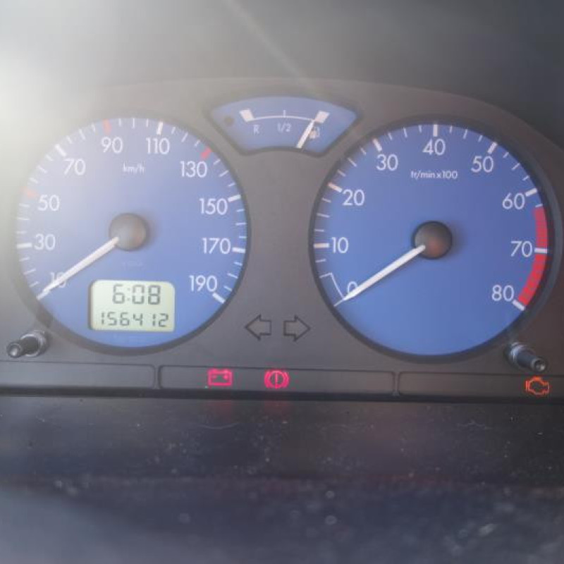 Ceinture arriere gauche CITROEN SAXO Photo n°12