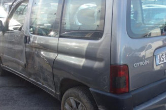 Attache ceinture arriere gauche CITROEN BERLINGO 1