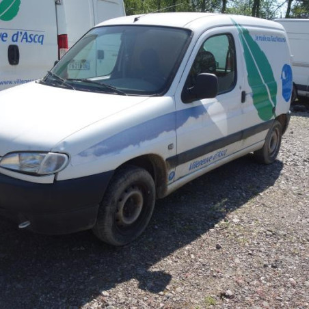 Etrier avant droit (freinage) PEUGEOT PARTNER 1 Photo n°1