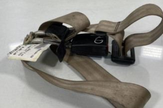 Attache ceinture arriere droit AUDI A4 2 Photo n°1