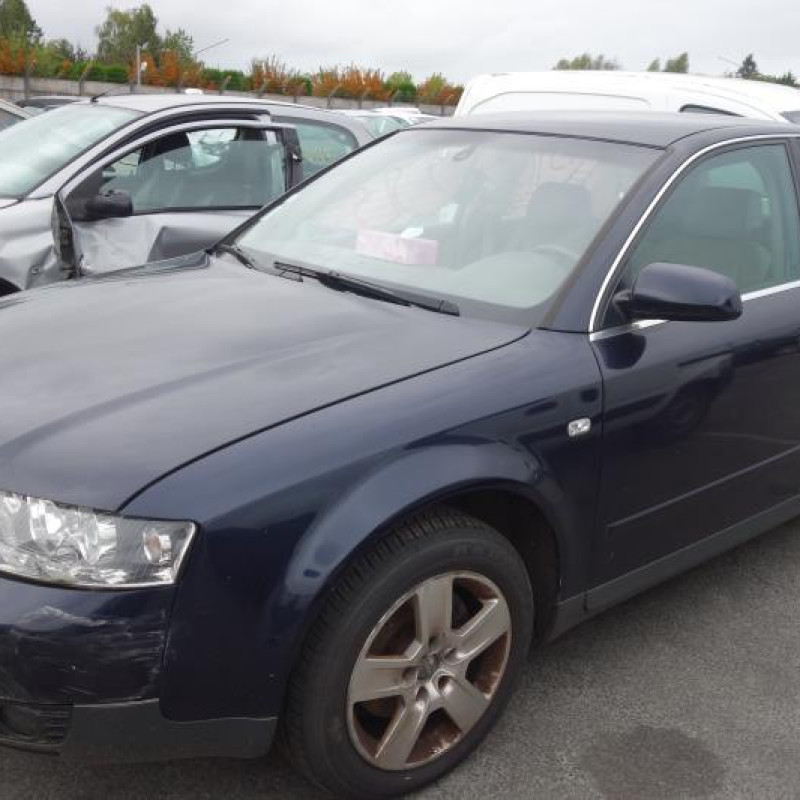 Pretensionneur de ceinture arriere gauche AUDI A4 2 Photo n°4