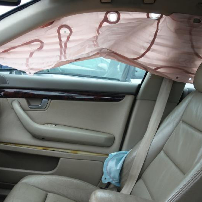 Pretensionneur de ceinture arriere gauche AUDI A4 2 Photo n°10