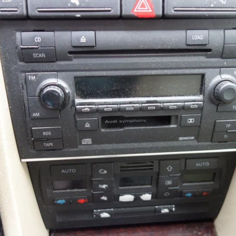 Pretensionneur de ceinture arriere gauche AUDI A4 2 Photo n°11