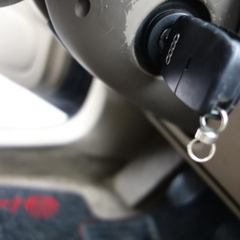Pretensionneur de ceinture arriere gauche AUDI A4 2 Photo n°12