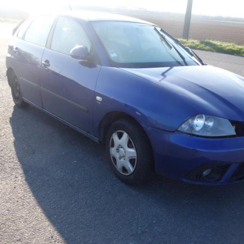 Pretensionneur de ceinture avant gauche SEAT IBIZA 3 Photo n°7