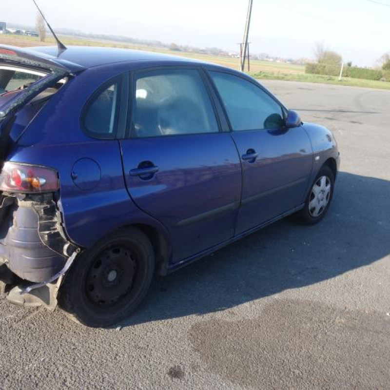 Pretensionneur de ceinture avant gauche SEAT IBIZA 3 Photo n°8