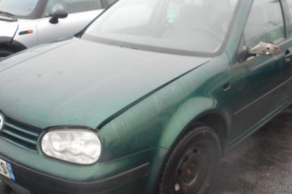 Charniere de capot VOLKSWAGEN GOLF 4