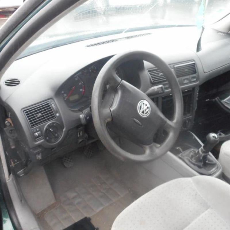 Charniere de capot VOLKSWAGEN GOLF 4 Photo n°6